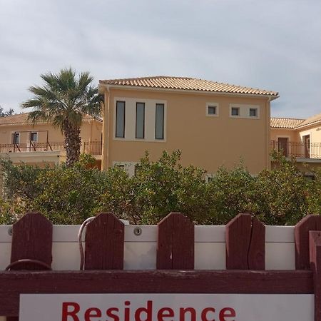 ארגוסטולי Residence Ionian St&Apts מראה חיצוני תמונה
